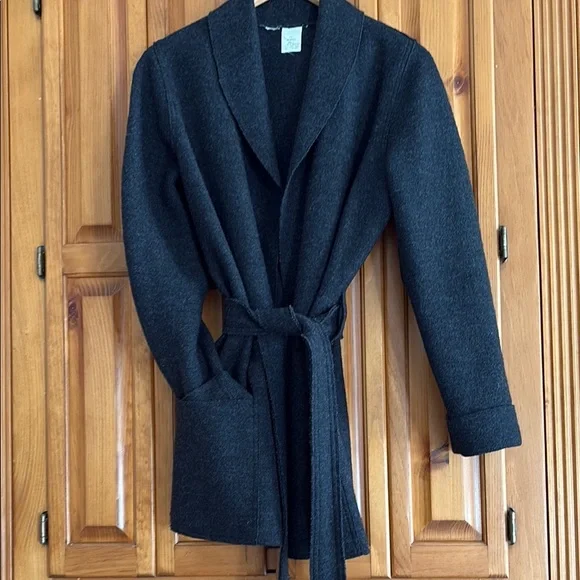 LLBean Charcoal Belted Cardigan - Picture 4 of 7